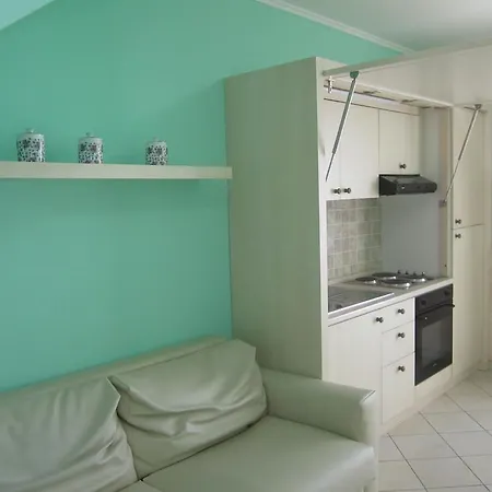 Palazzo Reginella Aparthotel Bovalino Marina Kamer foto