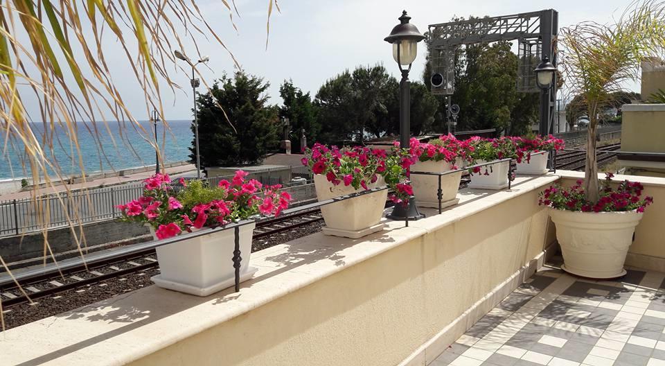 Palazzo Reginella Aparthotel Bovalino Marina